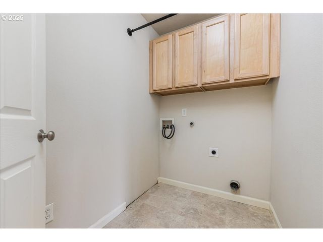 3115 SABO Ln, West Linn, OR 97068