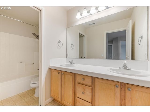 3115 SABO Ln, West Linn, OR 97068