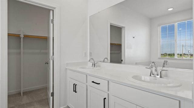1416 Whitewater Way, Lincoln, CA 95648