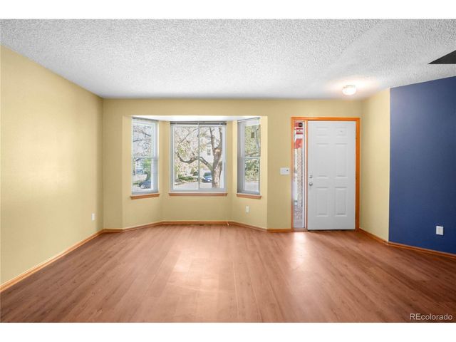 19062 E Chenango Cir, Aurora, CO 80015