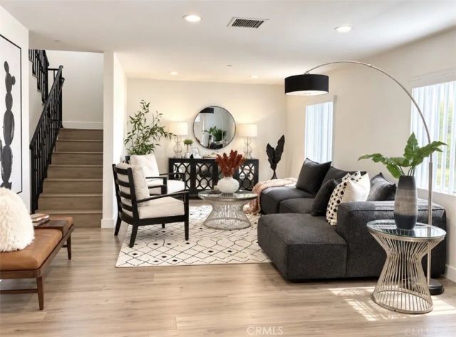 3525 Siskiyou, Los Angeles, CA 90023