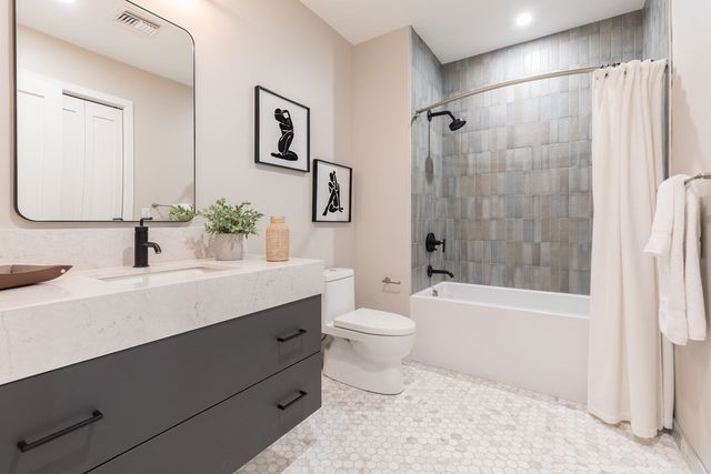 70 Leo M Birmingham Pkwy 504, Boston, MA 02135