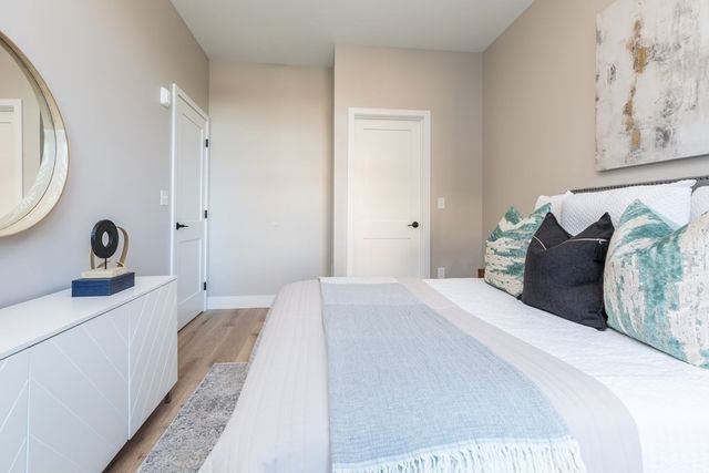 70 Leo M Birmingham Pkwy 504, Boston, MA 02135