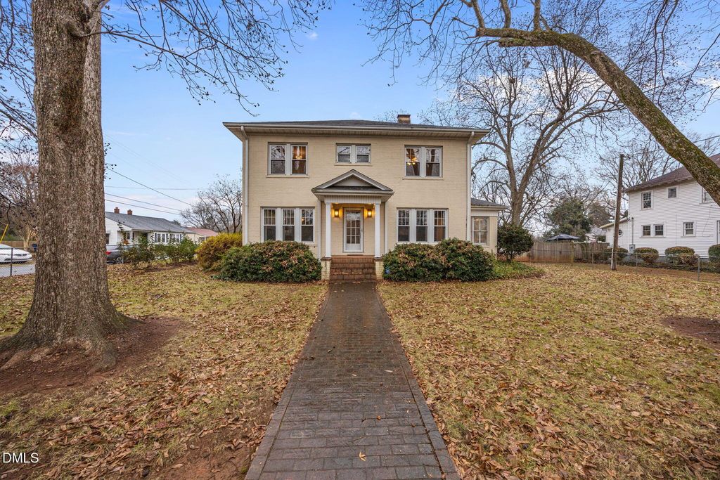 511 N Main Street, Graham, NC 27253