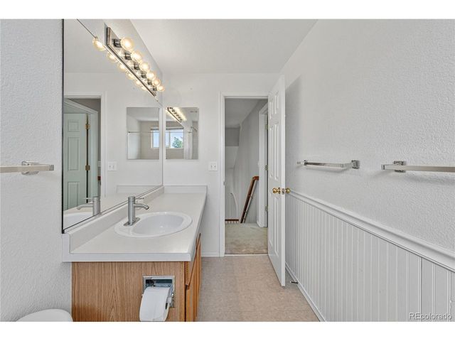 5414 Oak St, Arvada, CO 80002