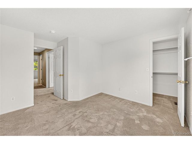5414 Oak St, Arvada, CO 80002
