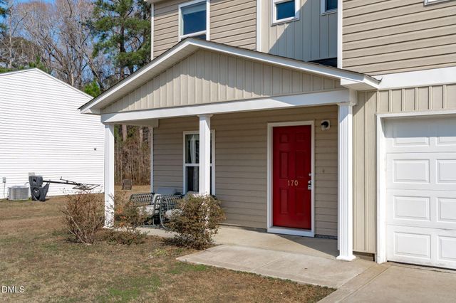 170 Fawnbrook Drive, Four Oaks, NC 27524