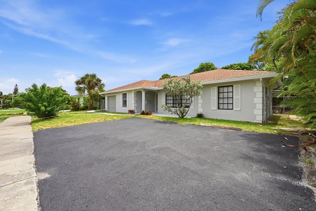 8-10 NE 9th Avenue, Deerfield Beach, FL 33441