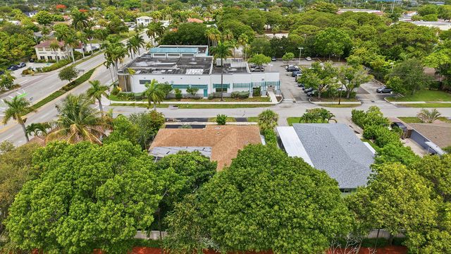 8-10 NE 9th Avenue, Deerfield Beach, FL 33441