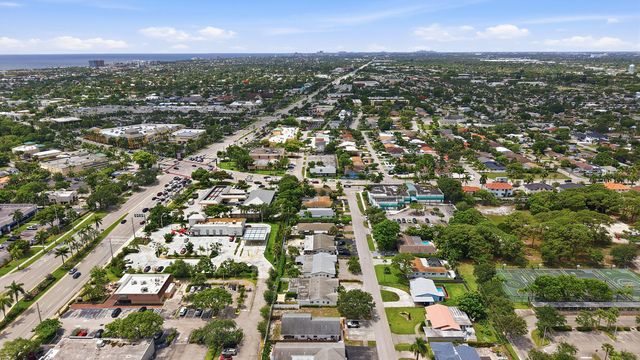 8-10 NE 9th Avenue, Deerfield Beach, FL 33441