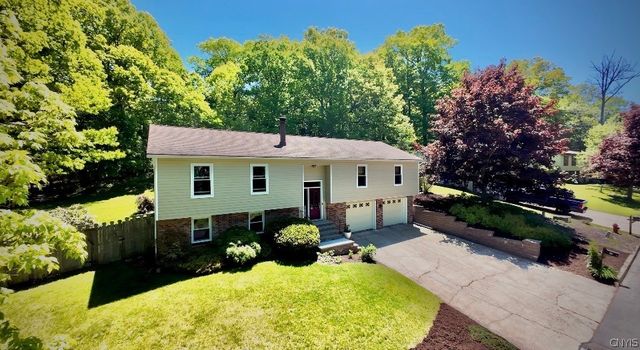 18 Pond Path, Oswego, NY 13126