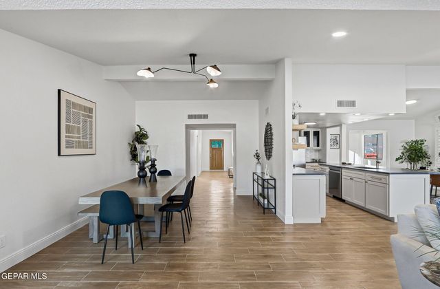 2348 SEA SIDE Drive, El Paso, TX 79936