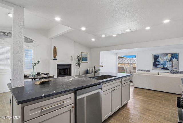 2348 SEA SIDE Drive, El Paso, TX 79936