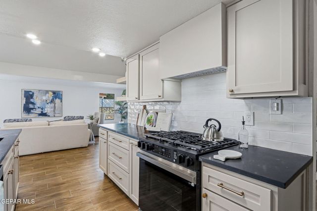 2348 SEA SIDE Drive, El Paso, TX 79936