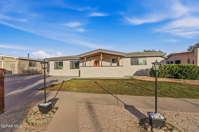 2348 SEA SIDE Drive, El Paso, TX 79936