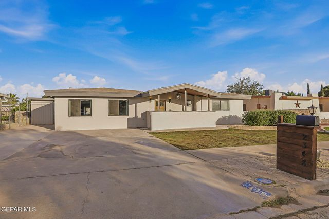 2348 SEA SIDE Drive, El Paso, TX 79936