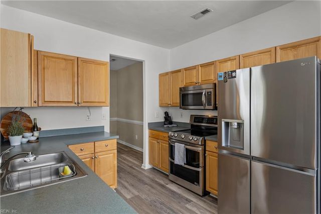 1012 Legends WAY, Suffolk, VA 23435