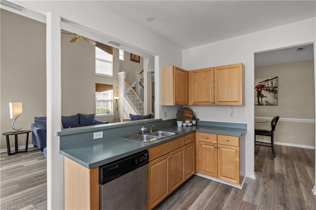 1012 Legends WAY, Suffolk, VA 23435