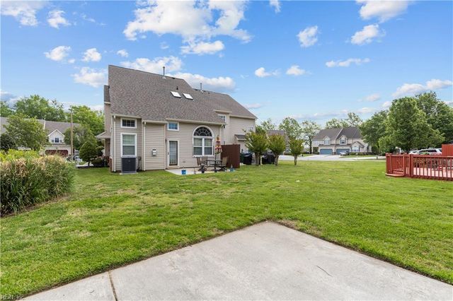 1012 Legends WAY, Suffolk, VA 23435