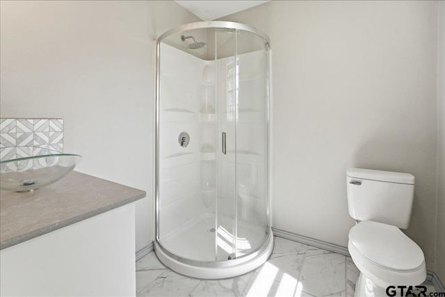 227 county road 2425, Mineola, TX 75773