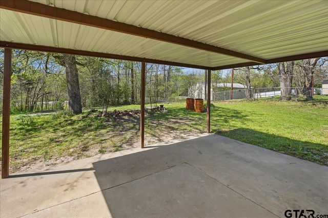 227 county road 2425, Mineola, TX 75773