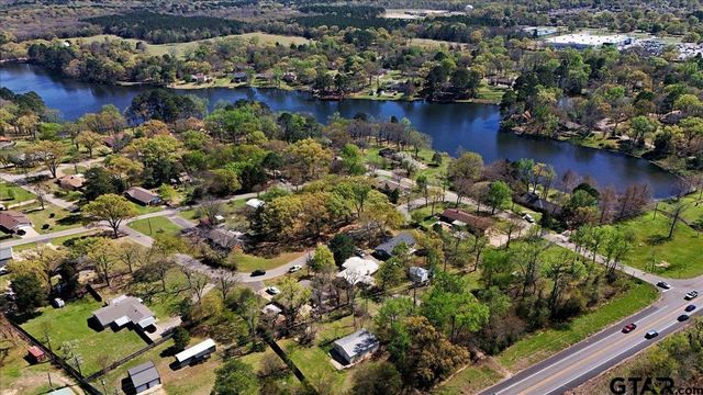 227 county road 2425, Mineola, TX 75773