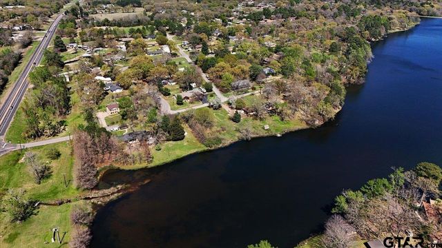 227 county road 2425, Mineola, TX 75773