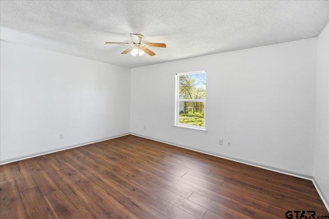 227 county road 2425, Mineola, TX 75773