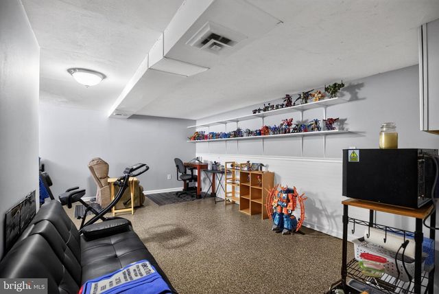 233 DIMARCO DR, Philadelphia, PA 19154