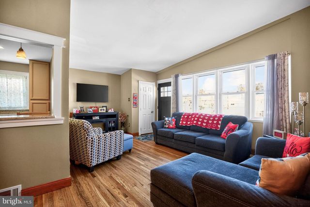 233 DIMARCO DR, Philadelphia, PA 19154