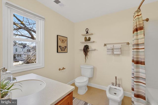 1905 47TH ST NW, Washington, DC 20007