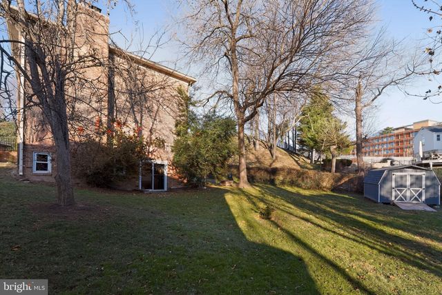 1905 47TH ST NW, Washington, DC 20007