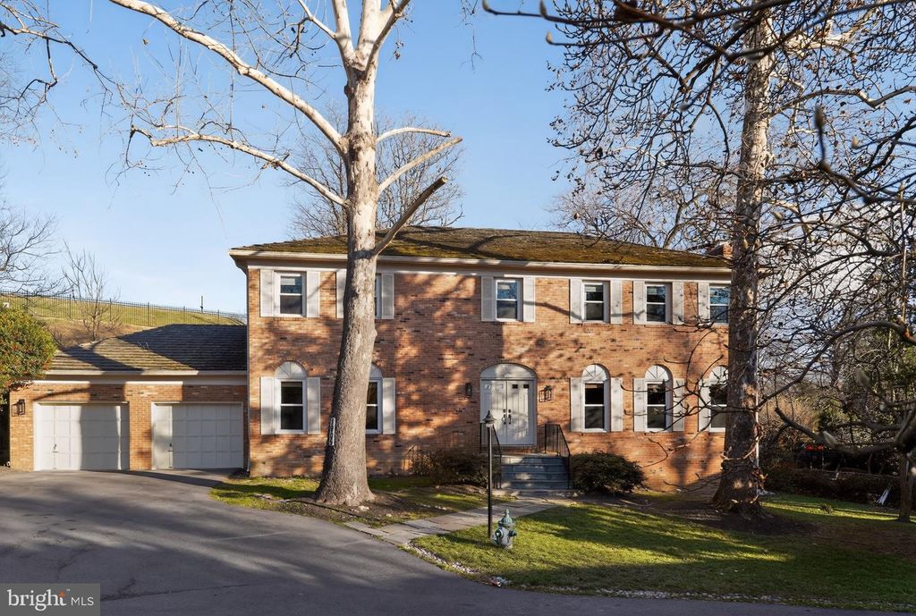 1905 47TH ST NW, Washington, DC 20007