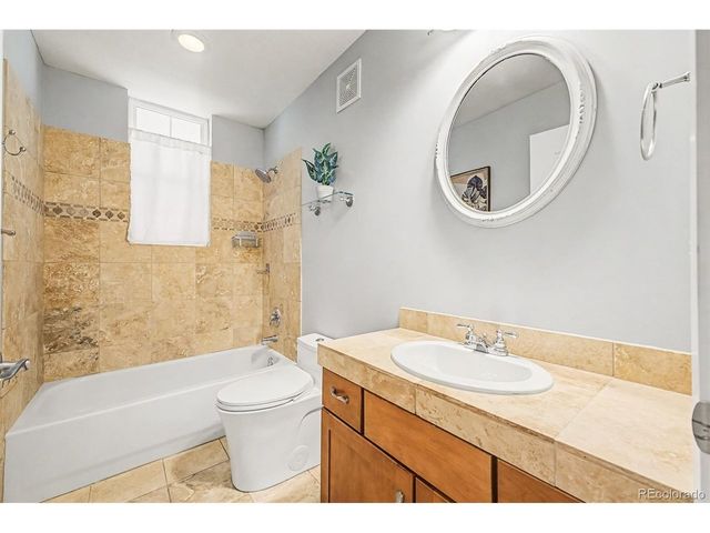 1489 Steele St 208, Denver, CO 80206