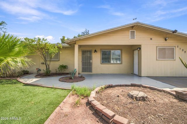 7137 N 33rd Avenue, Phoenix, AZ 85051