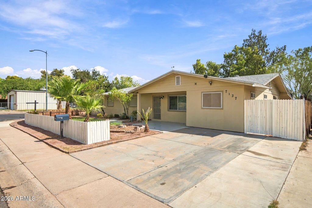 7137 N 33rd Avenue, Phoenix, AZ 85051 — photo 3
