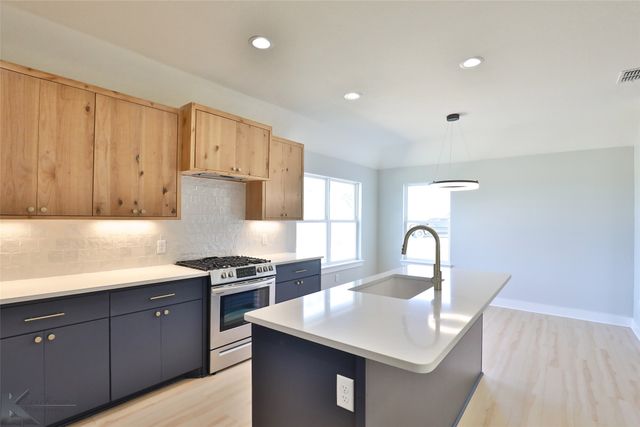 1910 Urban Avenue, Abilene, TX 79601