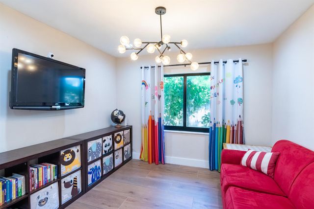 335 Franklin Road, West Palm Beach, FL 33405