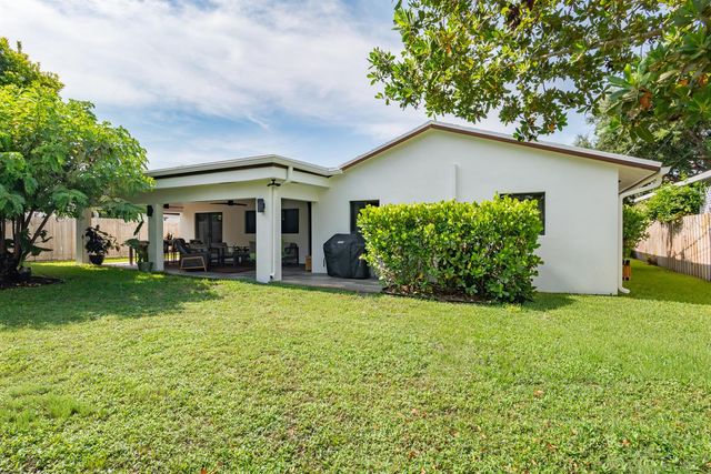 335 Franklin Road, West Palm Beach, FL 33405