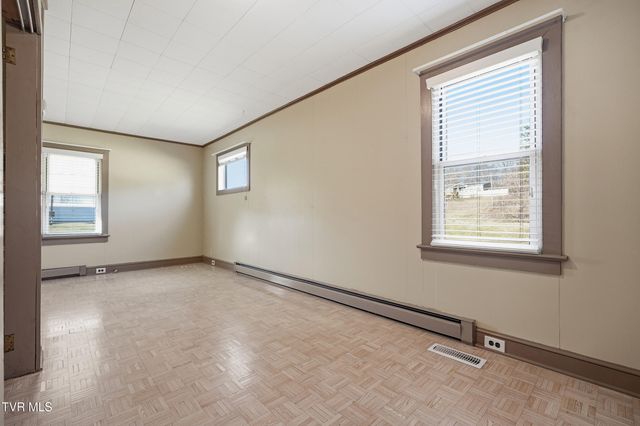 16112 Wyndale Road, Abingdon, VA 24210