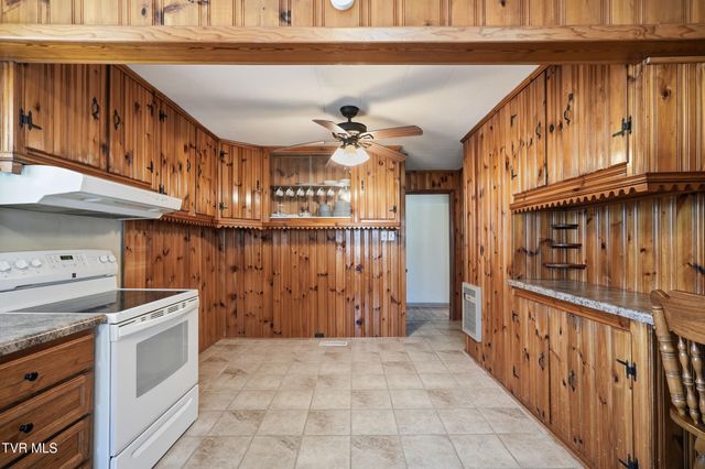 16112 Wyndale Road, Abingdon, VA 24210