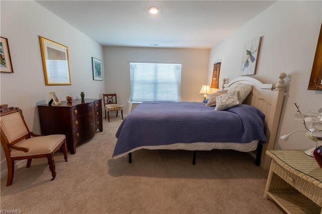 202 Alamos Avenue, Lexington, NC 27295