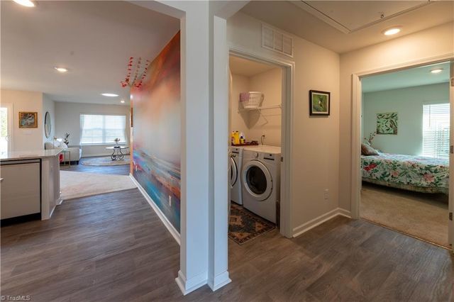 202 Alamos Avenue, Lexington, NC 27295