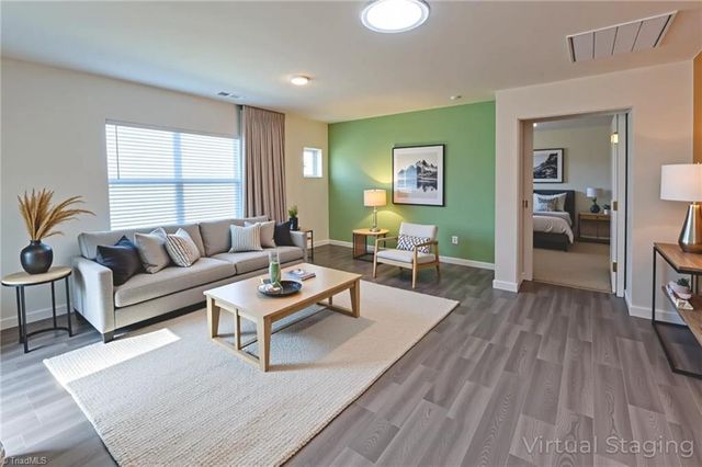 202 Alamos Avenue, Lexington, NC 27295