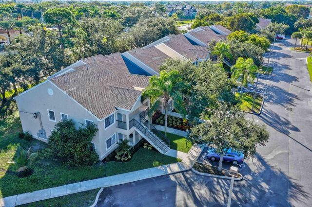 4685 N Haverhill Road A11, West Palm Beach, FL 33417