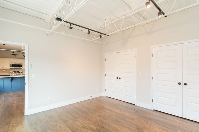 614 E Main Street 206, Chattanooga, TN 37408