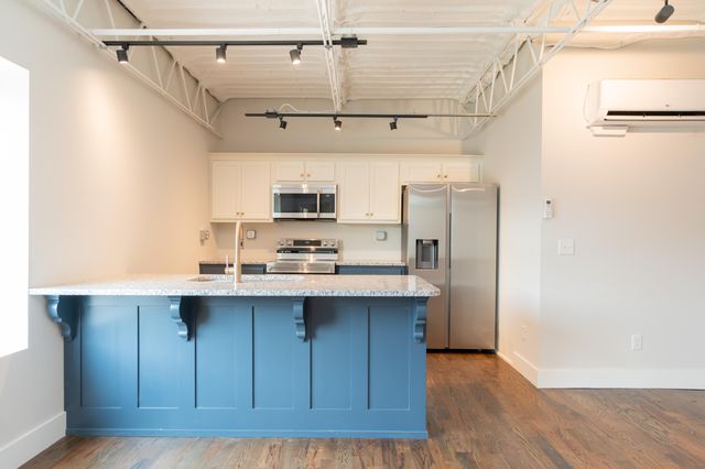 614 E Main Street 206, Chattanooga, TN 37408