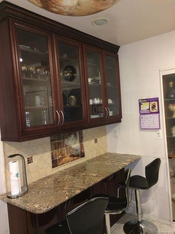 166-12 Union Turnpike, Fresh Meadows, NY 11366