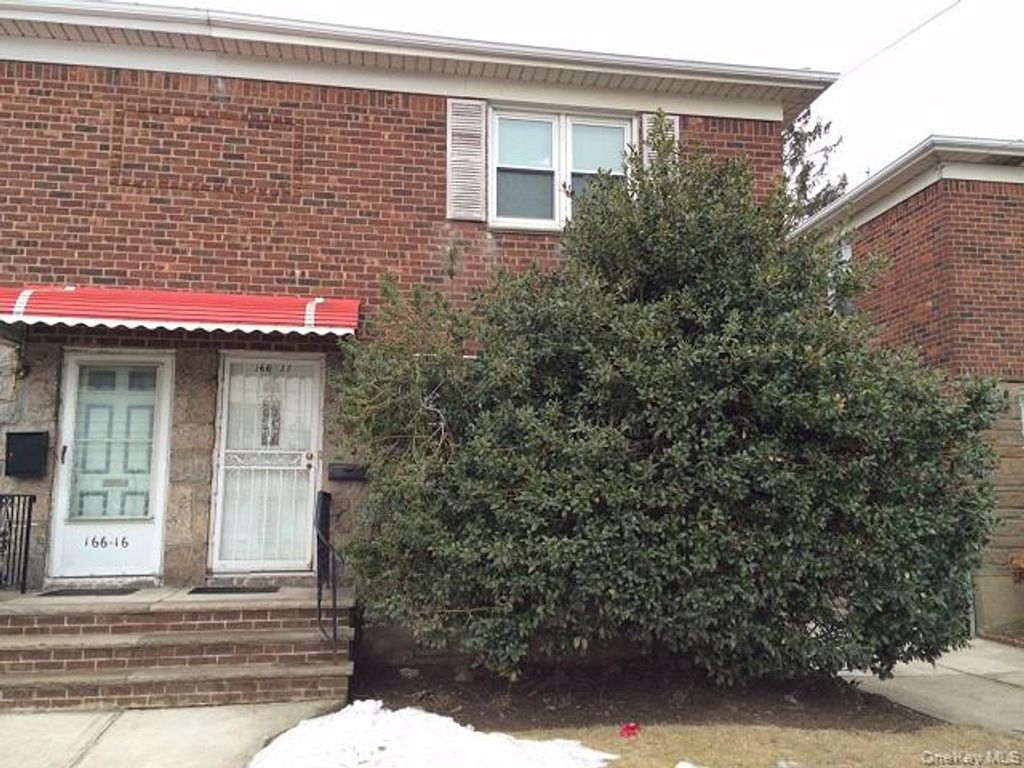166-12 Union Turnpike, Fresh Meadows, NY 11366