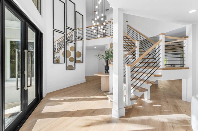 2570 Avenue Au Soleil, Gulfstream, FL 33483